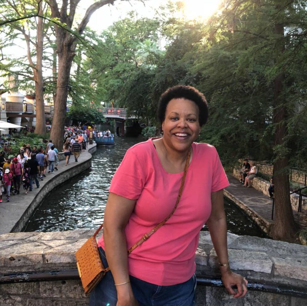 Meet your Posher, Sherrie